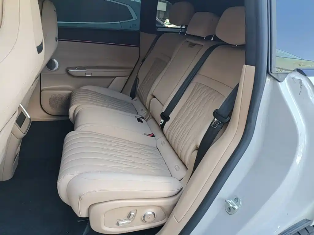 Exeed Exlantix ET 2024 2024 Extended Range 240 Ultra AWD
