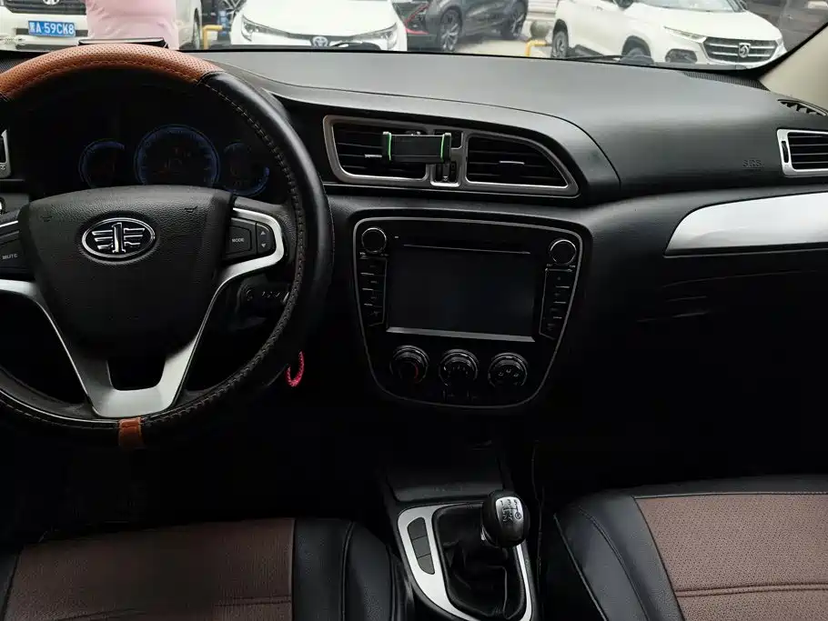 FAW Junpai D60 2015 2015 1.5L Manual Standard