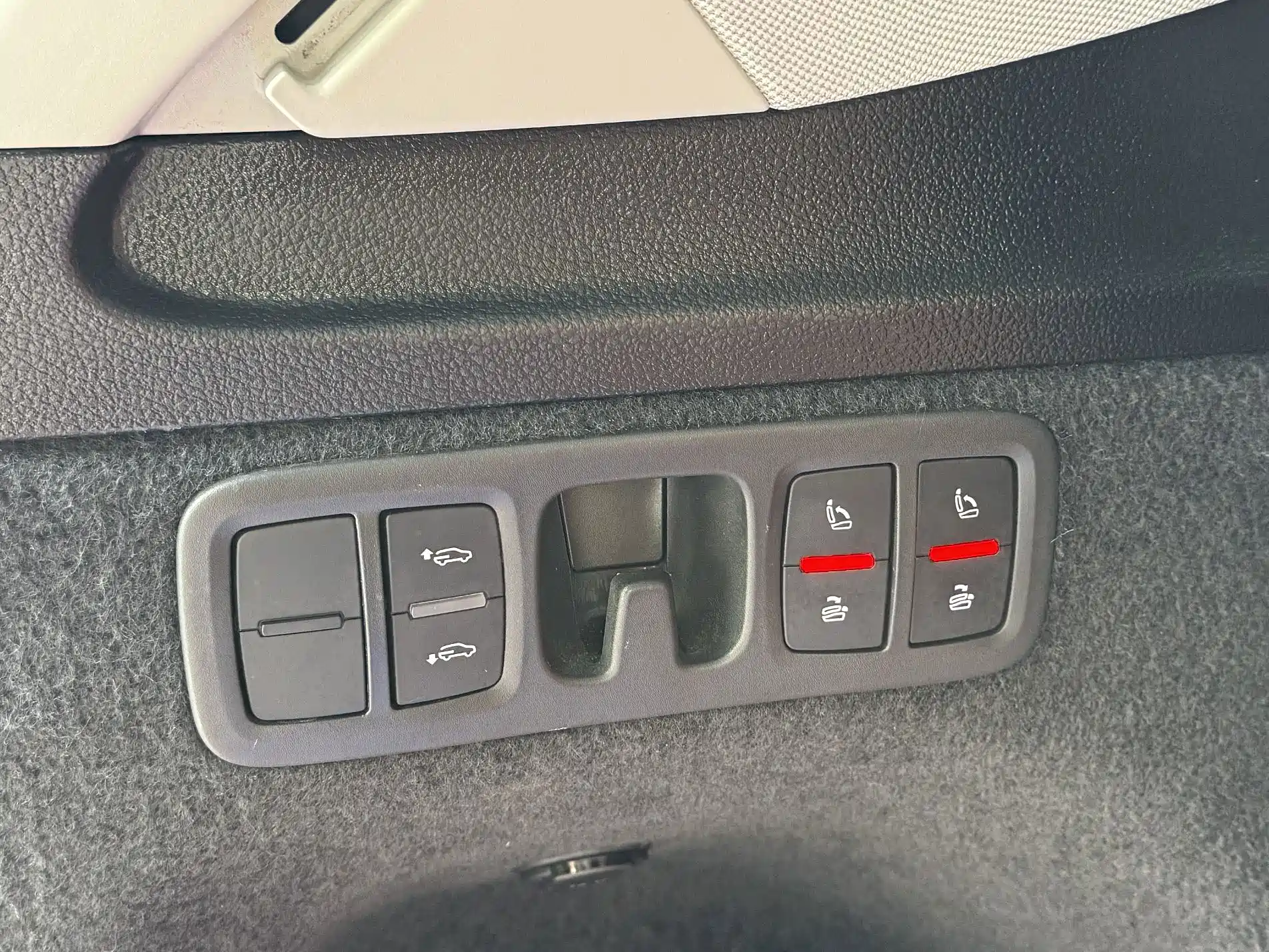 Photo 17 - Audi Q7