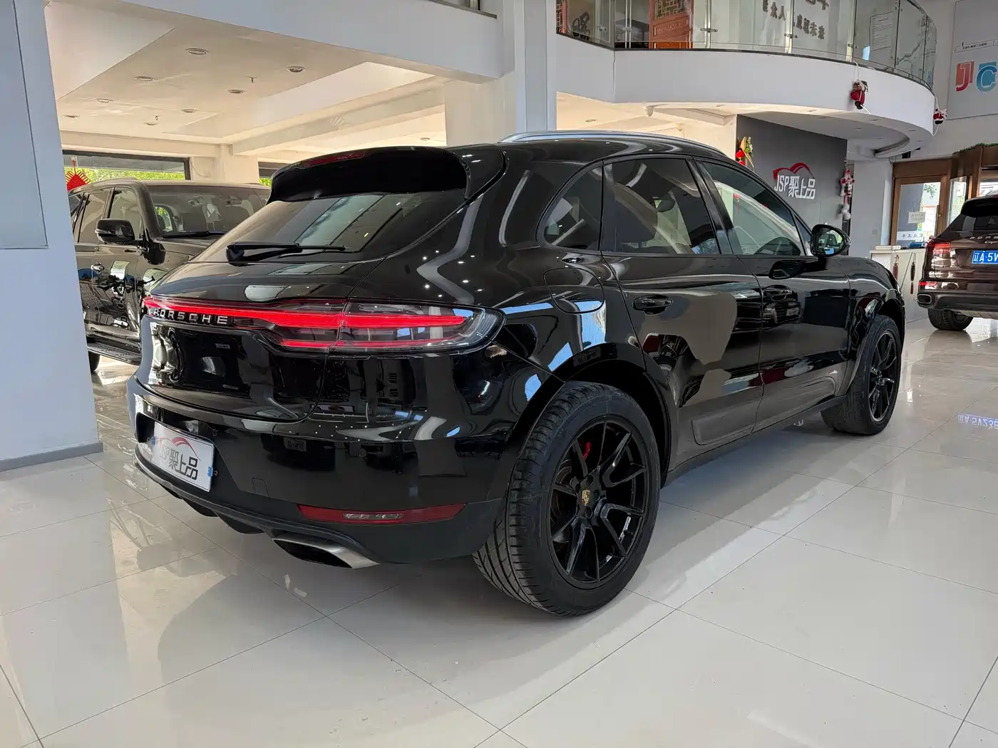 Porsche Macan 2014 Macan 2.0T фото 12