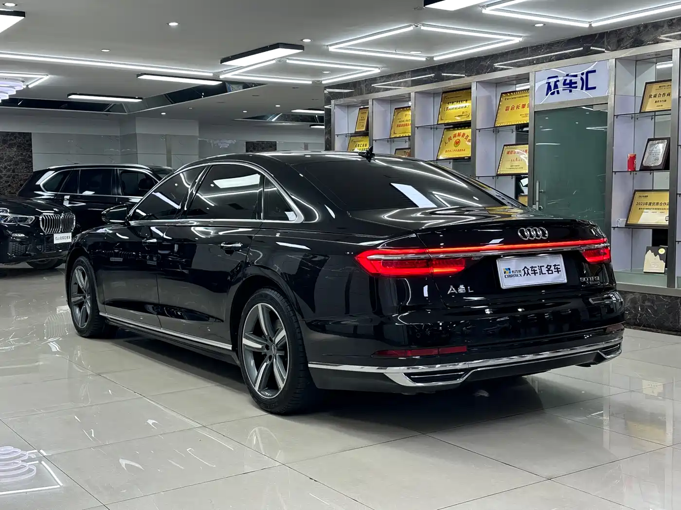 Audi A8 2019 Plus A8L 50 TFSI quattro Comfort фото 6