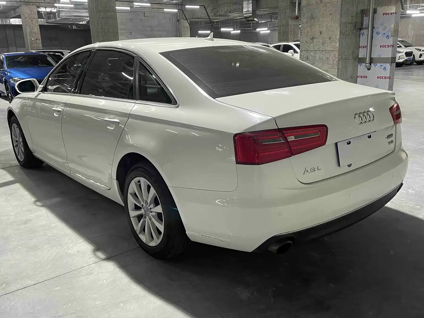 Photo 13 - Audi A6L