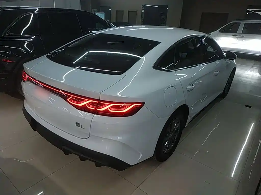 BYD Qin L 2026 2026 DM-i 128KM Progressive