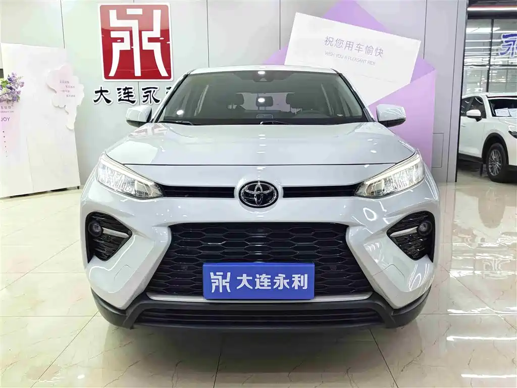Toyota Wildlander 2022 2.0L CVT FWD Luxury Edition фото 2