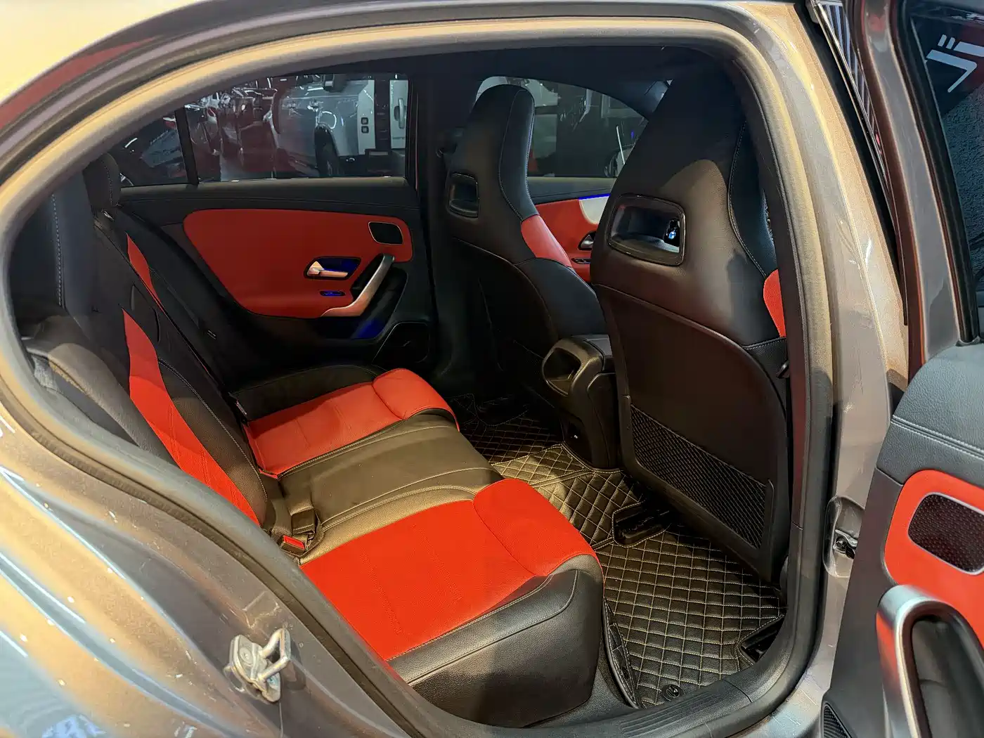 Mercedes-Benz A-Class AMG (Import) 2024 AMG A 35 4MATIC фото 14