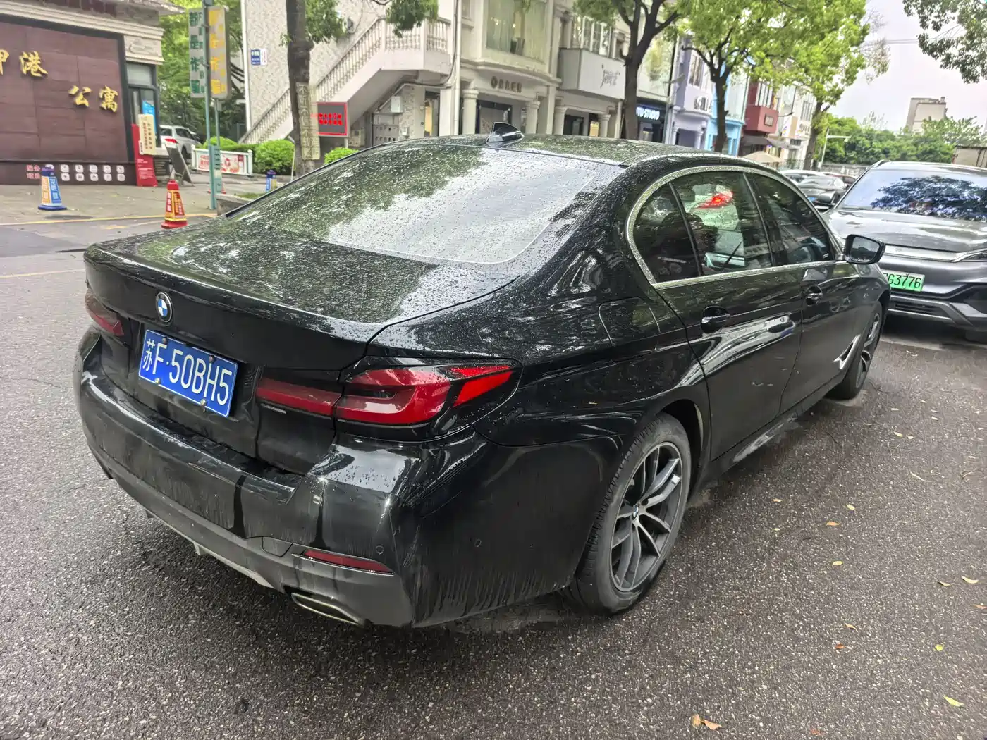 BMW 5 Series 2022 Model Second Facelift 525Li Luxury Package фото 4