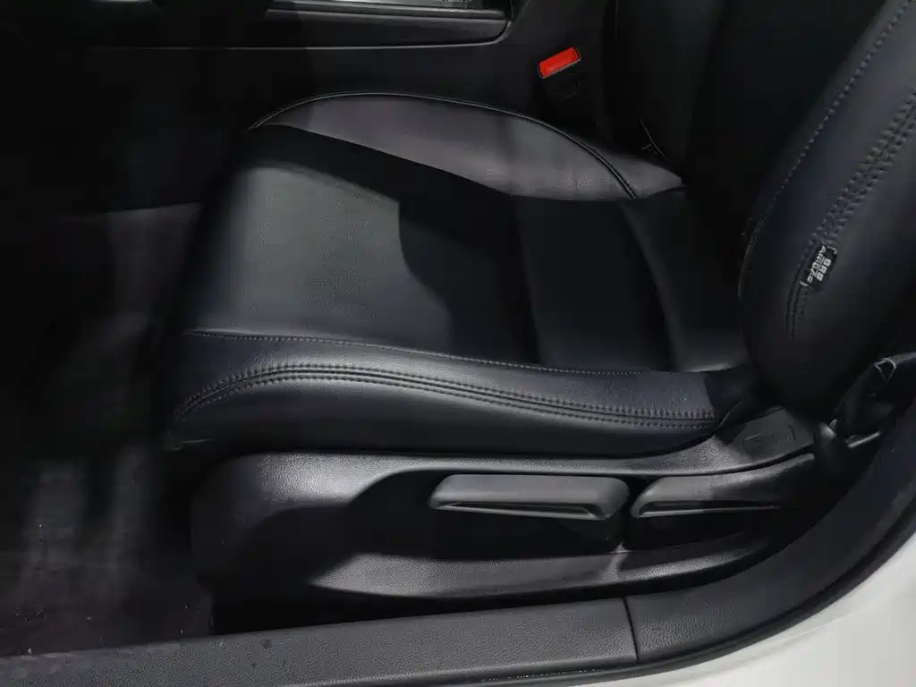 Photo 20 - Honda Civic