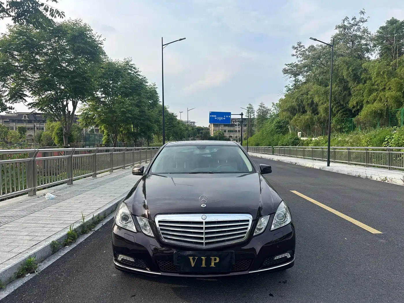 Mercedes-Benz E-Class (Import) 2010 E 200 CGI Elegance фото 2