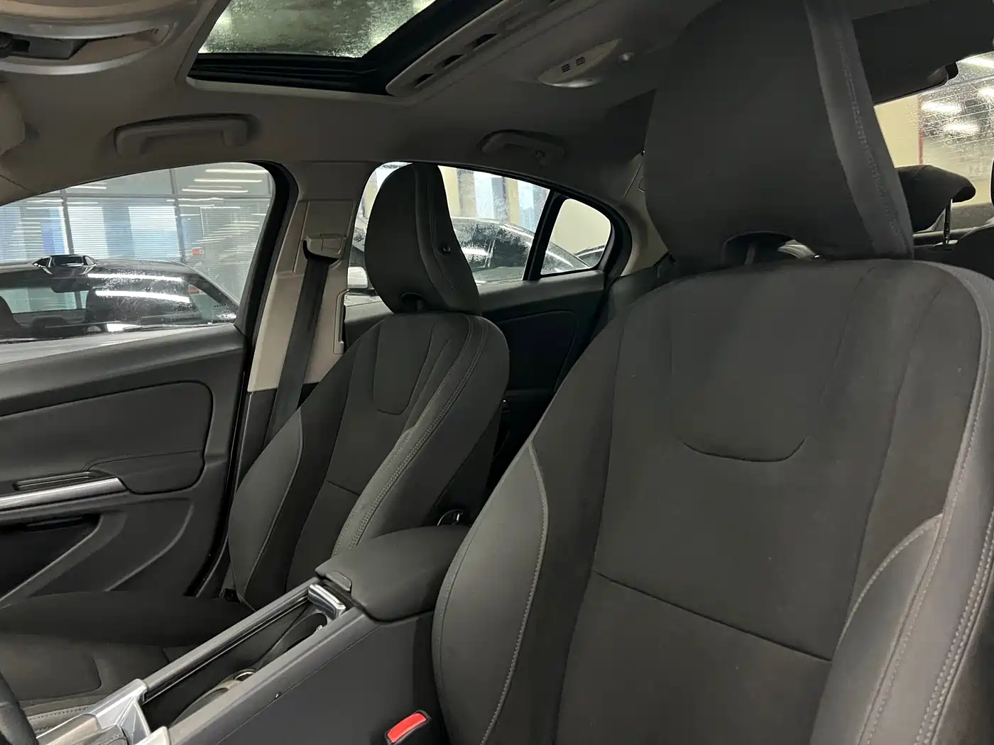 Volvo S60 (Import) 2013 2013 2.0T Progressive Edition