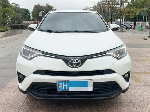 TOYOTA RAV4 RONGFANG