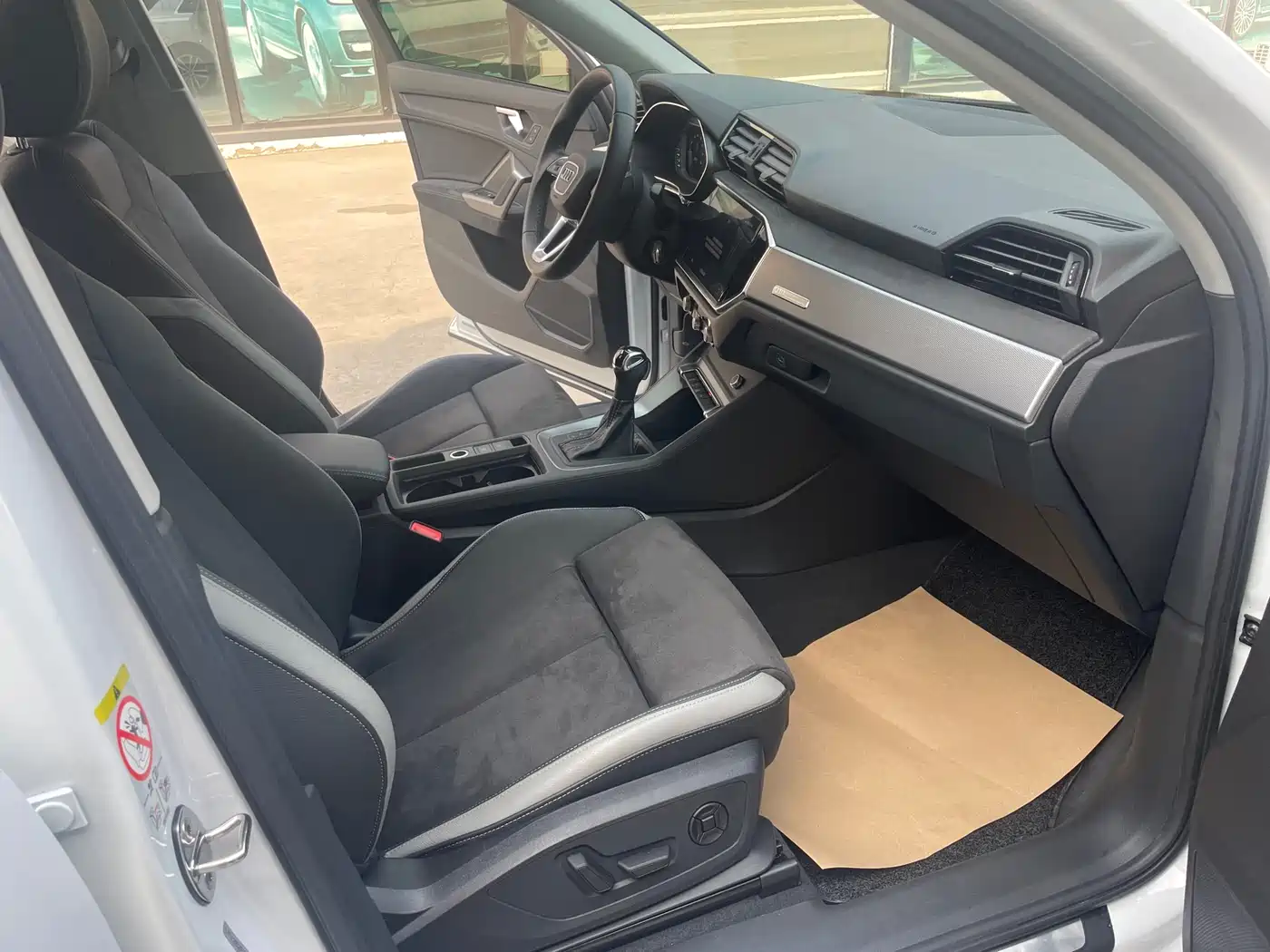 Audi Q3 2022 35 TFSI Progressive Dynamic фото 11