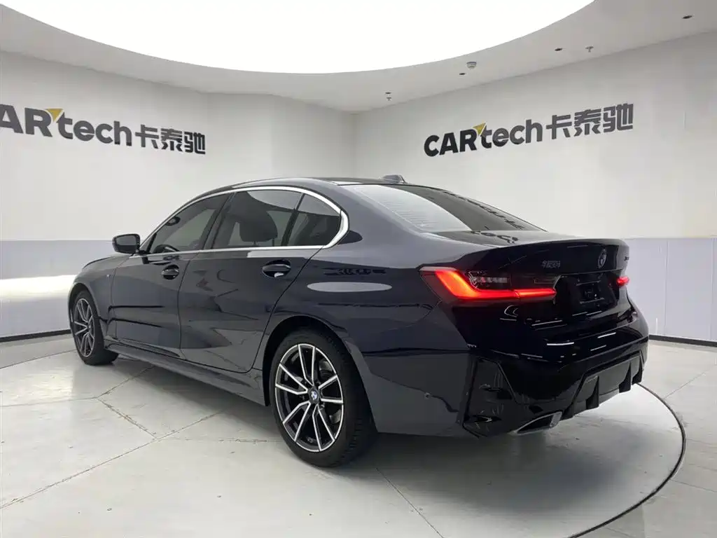 BMW 3-SERIES