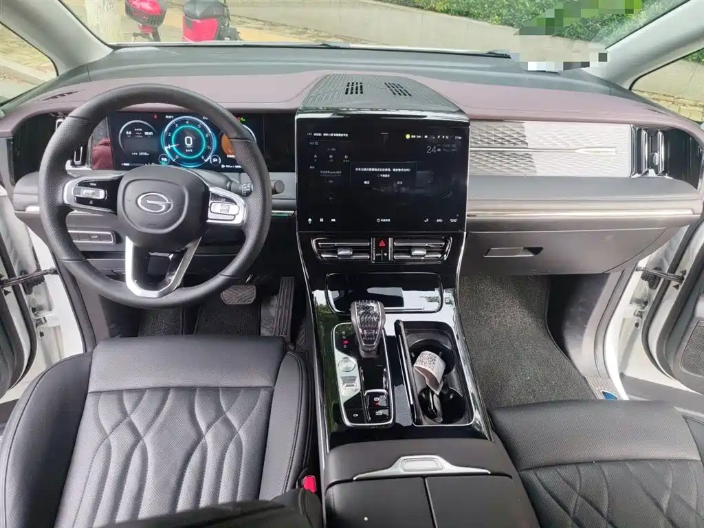 GAC Trumpchi Trumpchi M8 2024 Master Series 400T Ultimate Edition фото 6