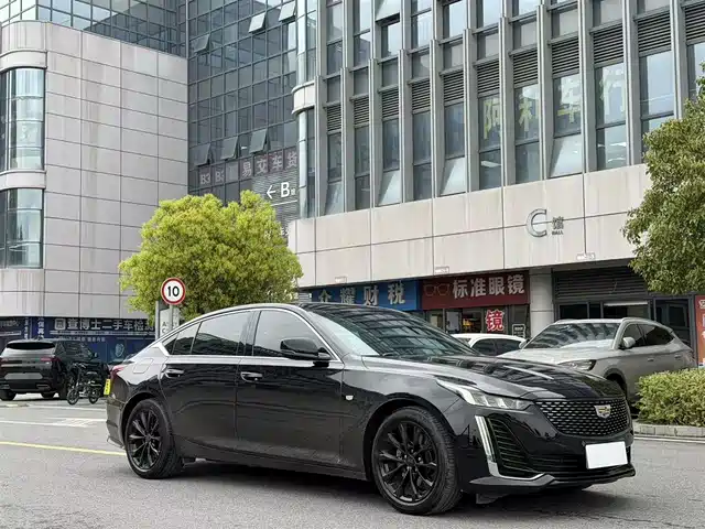 CADILLAC CT5