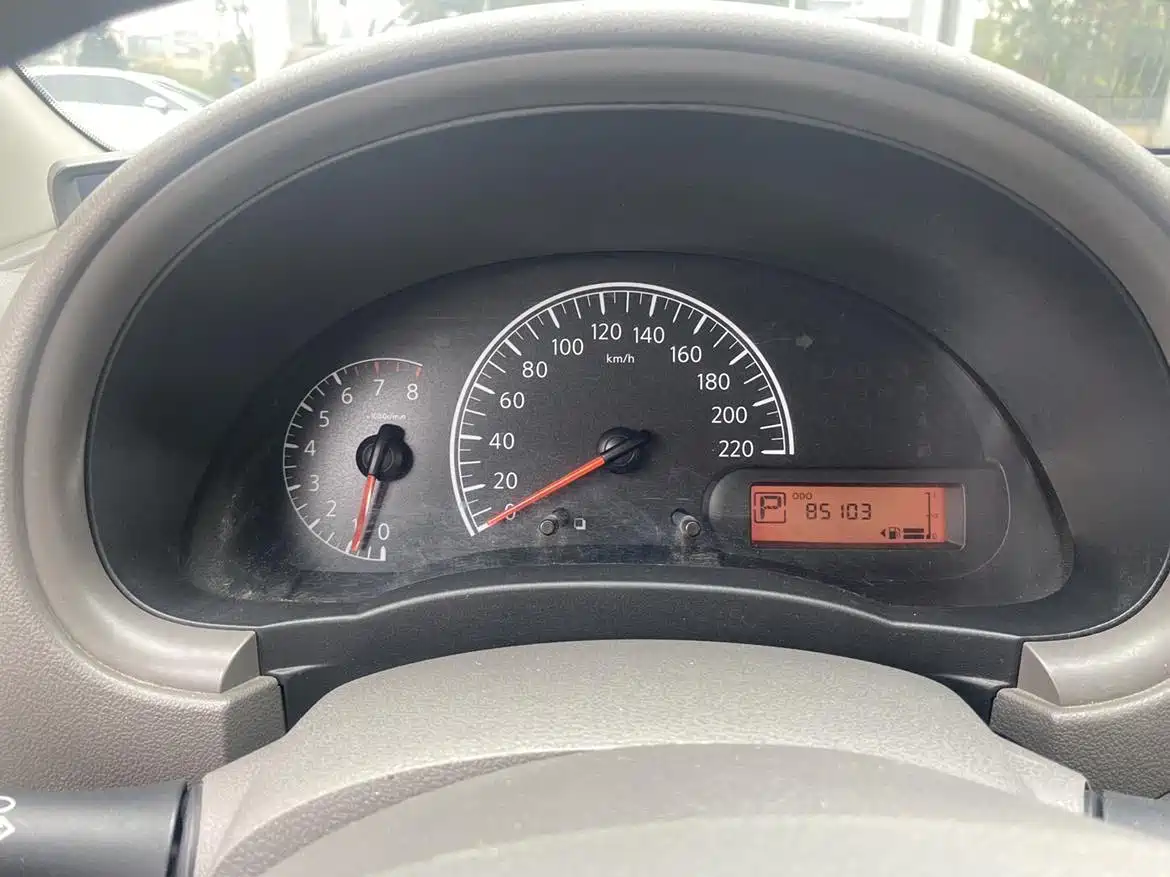 Nissan Sunny 2017 2015 1.5XE CVT Comfort