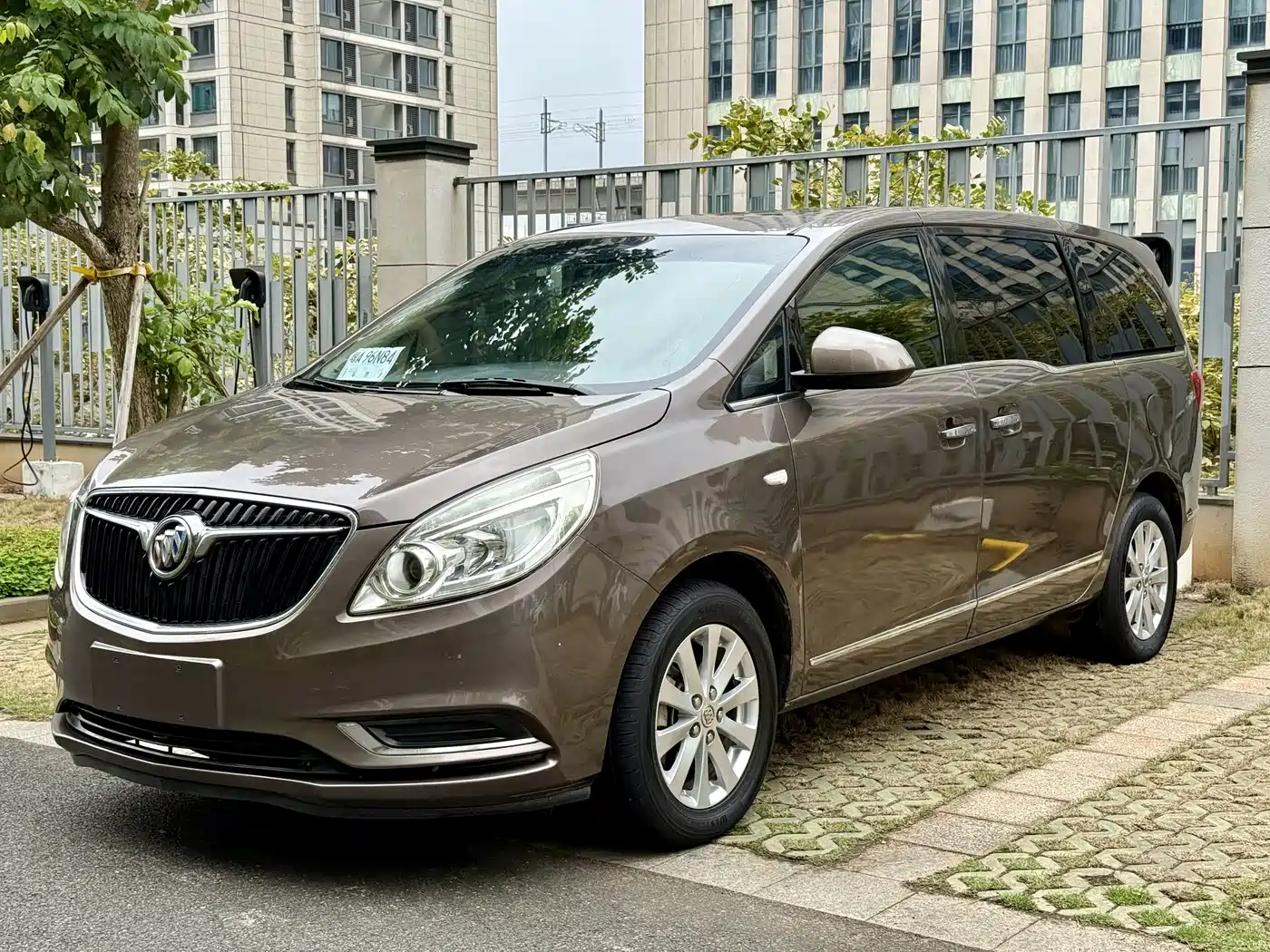 Buick GL8 2017 25S Luxury China V