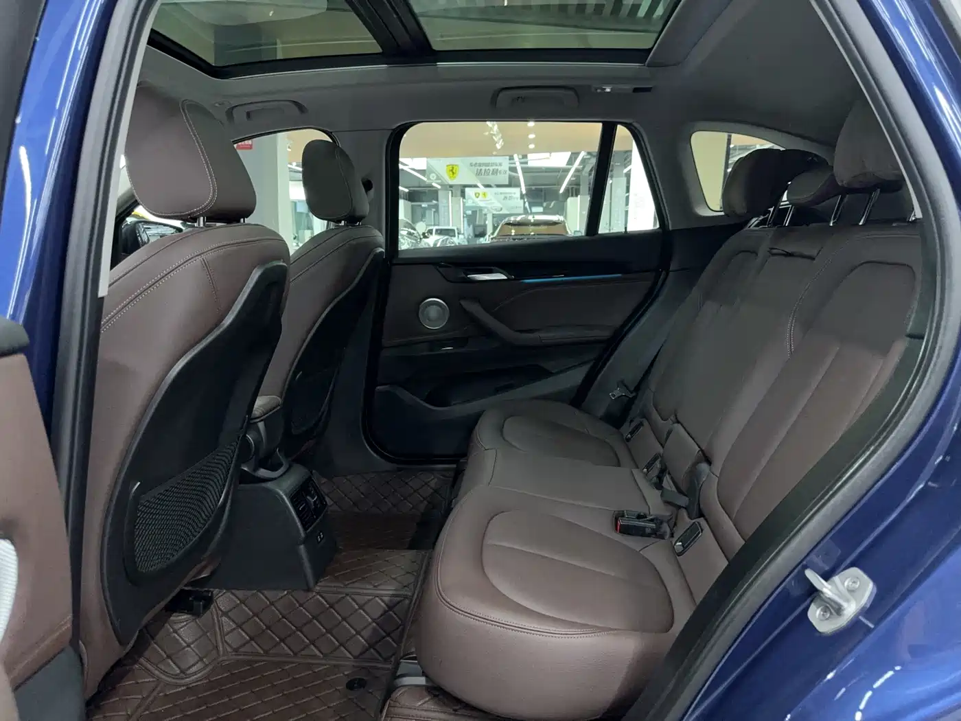 BMW X1 2021 sDrive25Li Leading фото 8