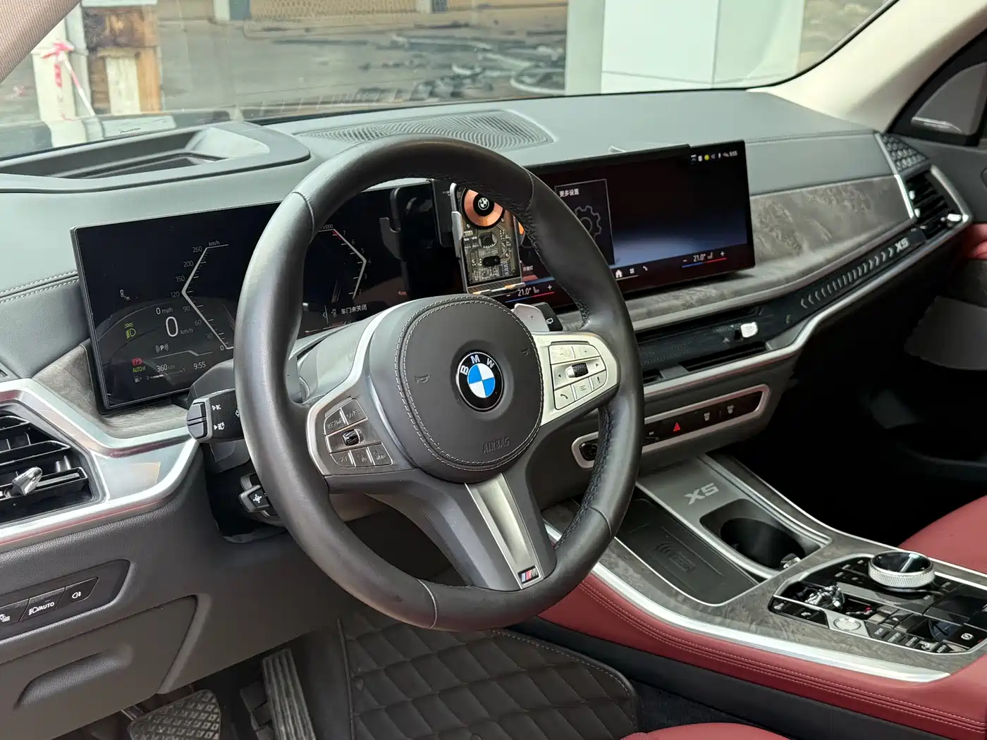 BMW X5 2023 xDrive 30Li Premium M Sport Black Night Package фото 8