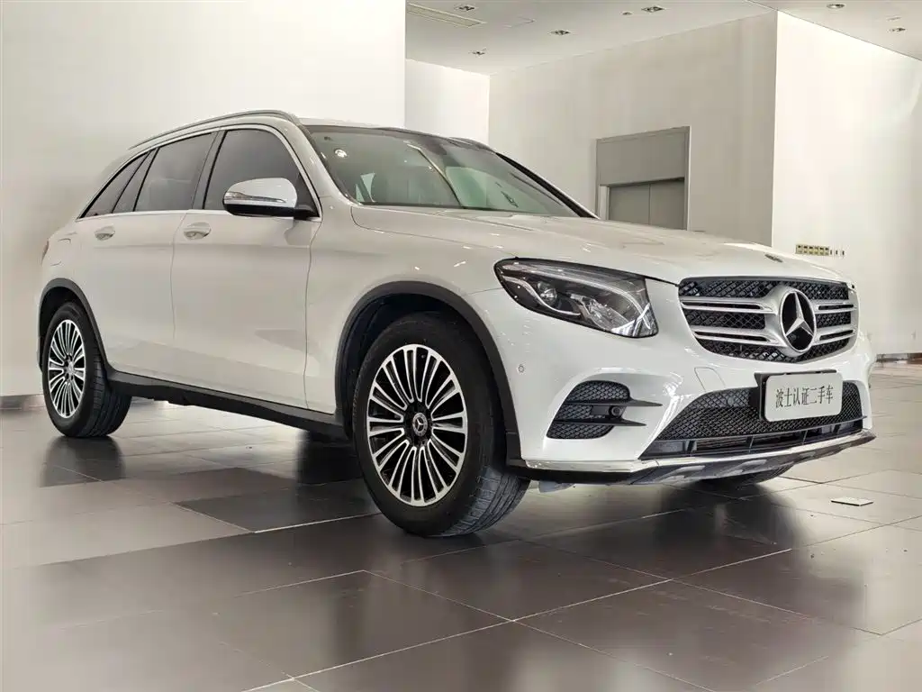 Mercedes-Benz GLC 2019 GLC 260 4MATIC Dynamic фото 2