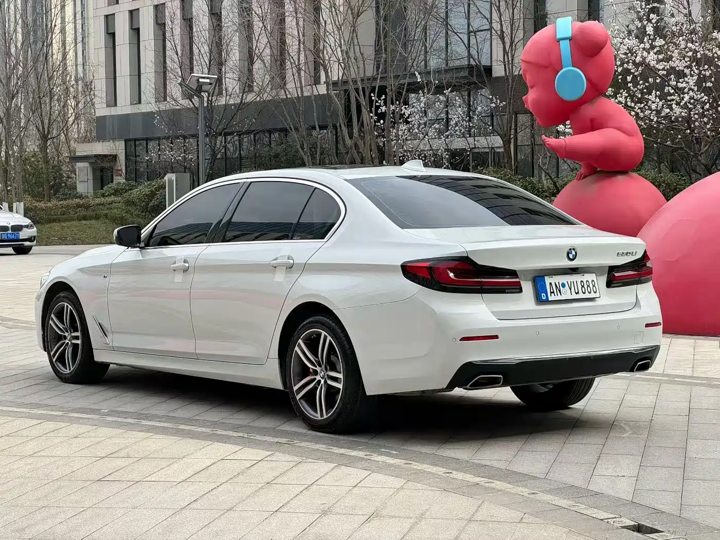BMW 5-SERIES