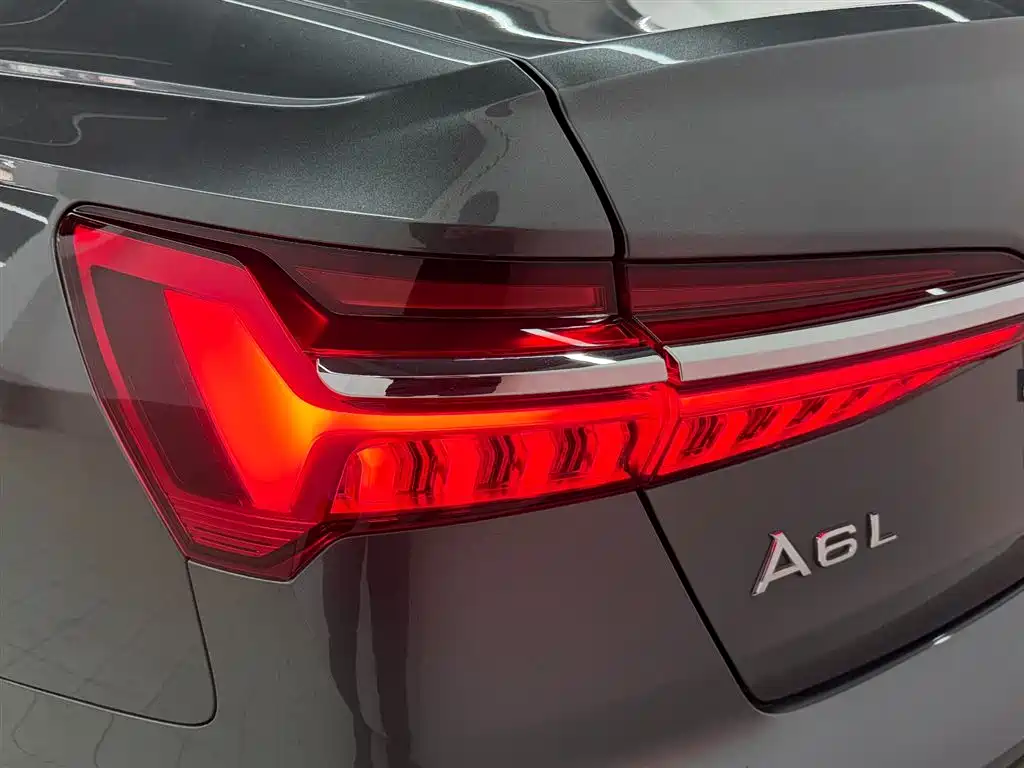 Audi A6L 2024 45 TFSI Premium Dynamic фото 15