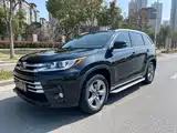 Фото 1 - Toyota Highlander