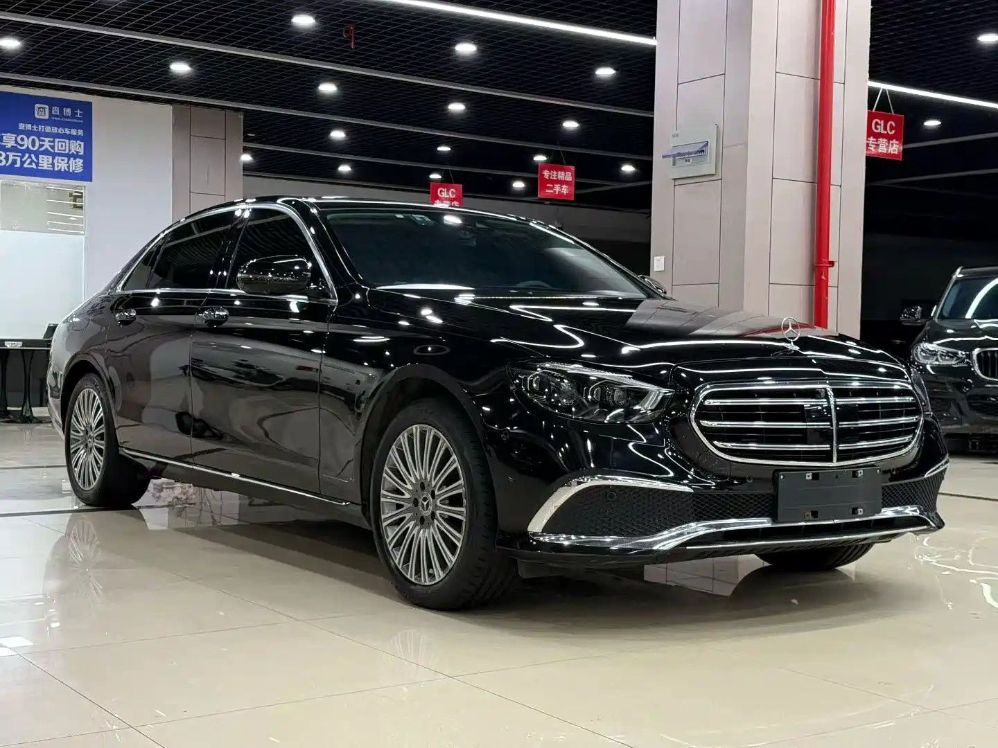 Photo 1 - Mercedes-Benz E-Class