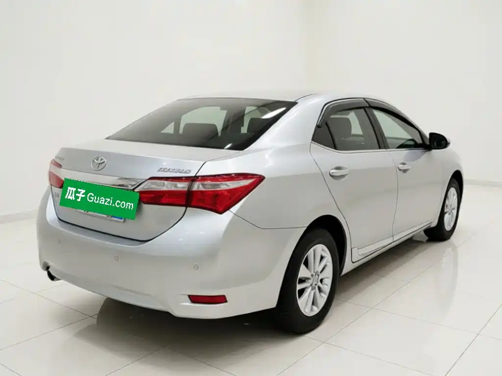 Фото 6 - Toyota Corolla