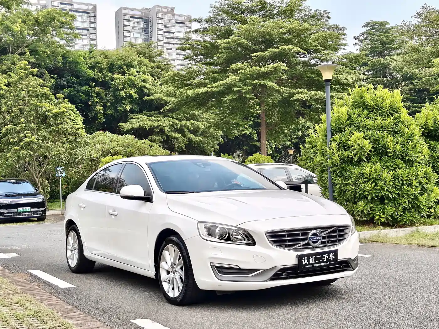 Фото 4 - Volvo S60