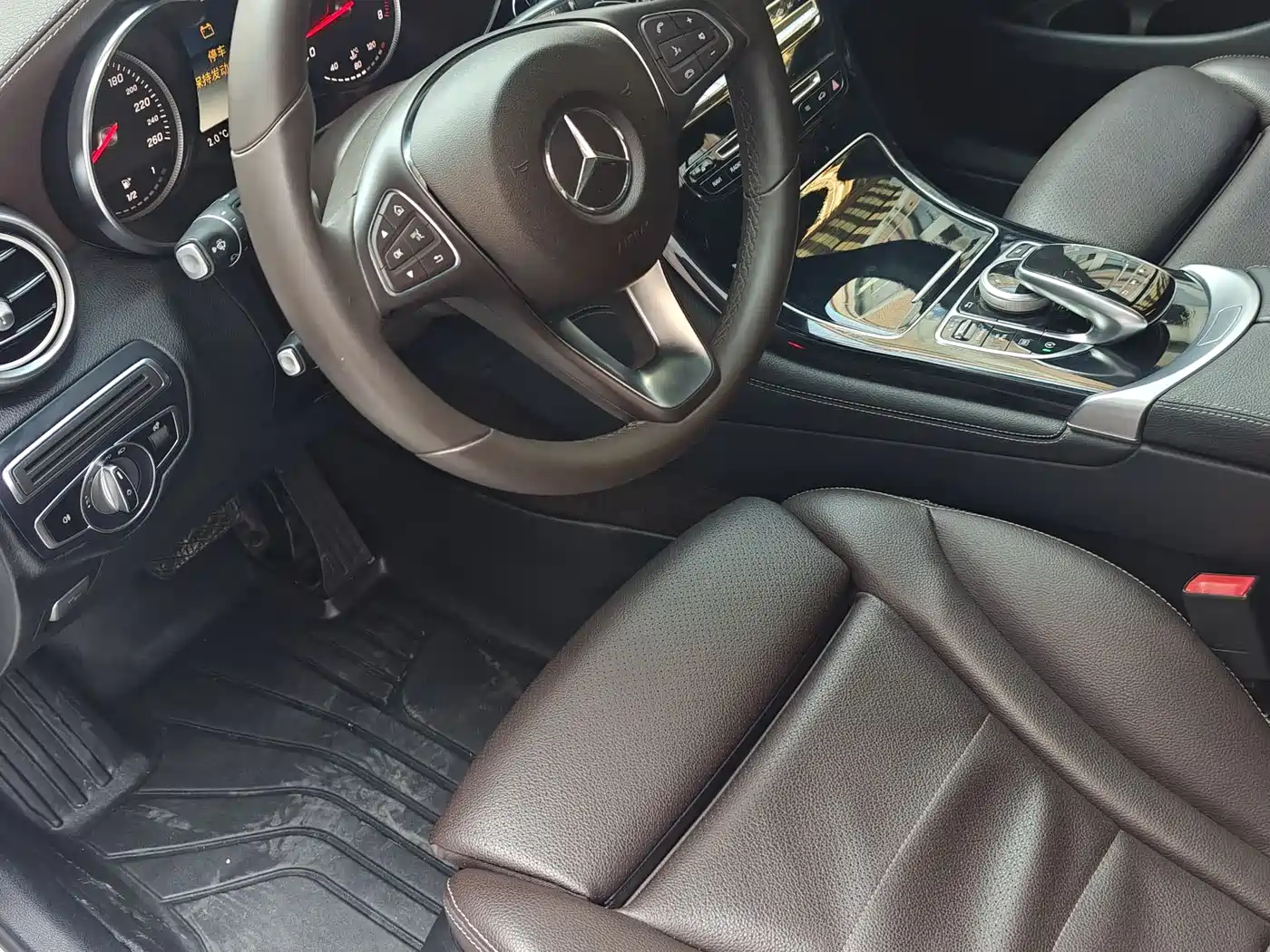Mercedes-Benz GLC 2018 Facelift GLC 200 4MATIC фото 9