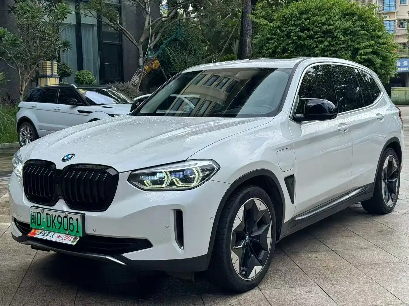 BMW iX3 2021