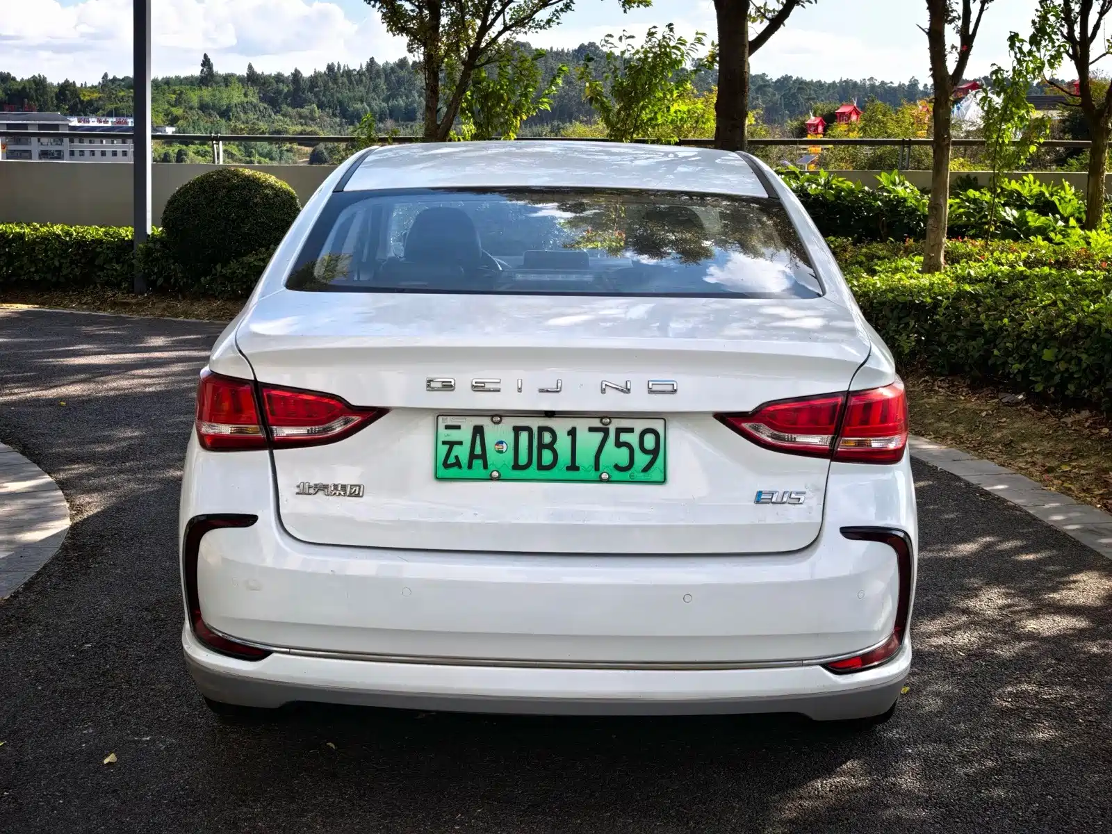 Photo 9 - BAIC Beijing EU5