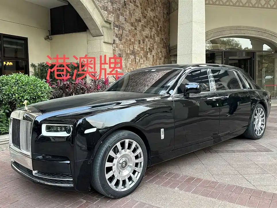 Rolls-Royce Phantom 2013 6.7L Extended Wheelbase (EWB)