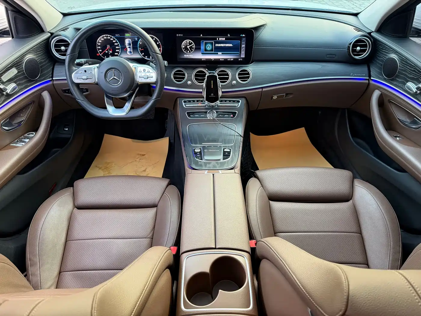 Mercedes-Benz E-Class 2019 E 260 L фото 14