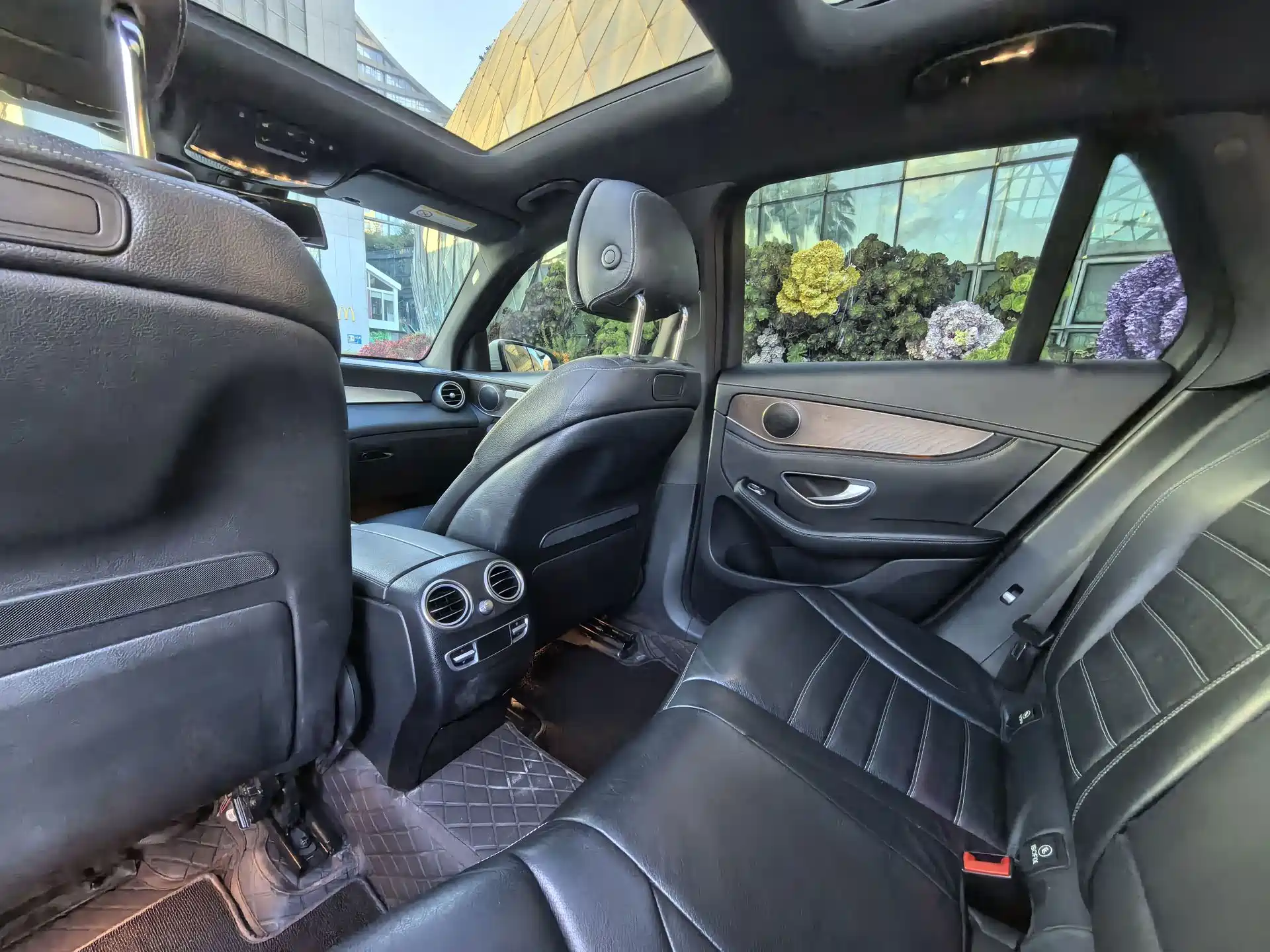Фото 7 - Mercedes-Benz GLC