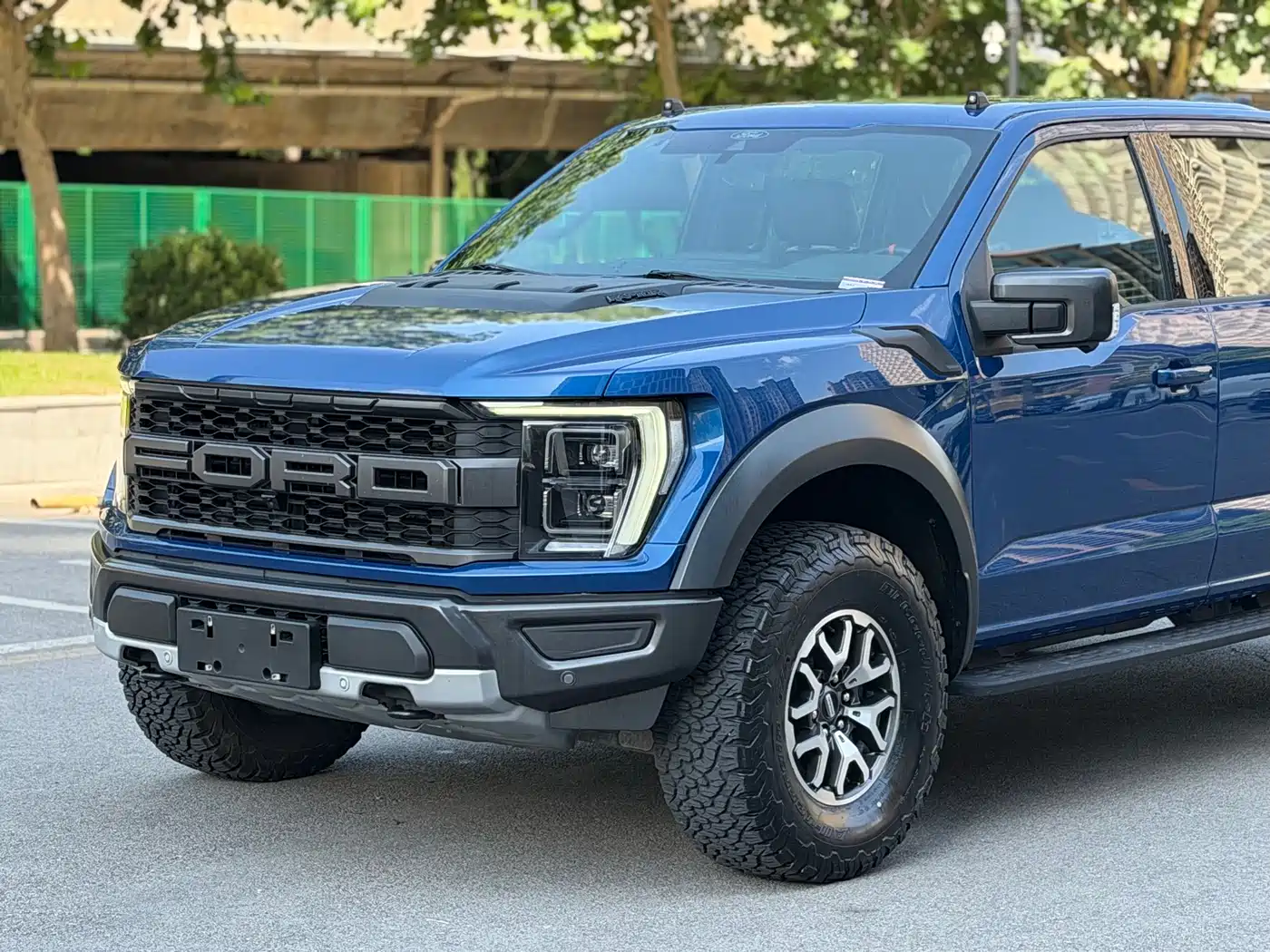 FORD F-150 RAPTOR