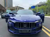 Фото 2 - Maserati Levante