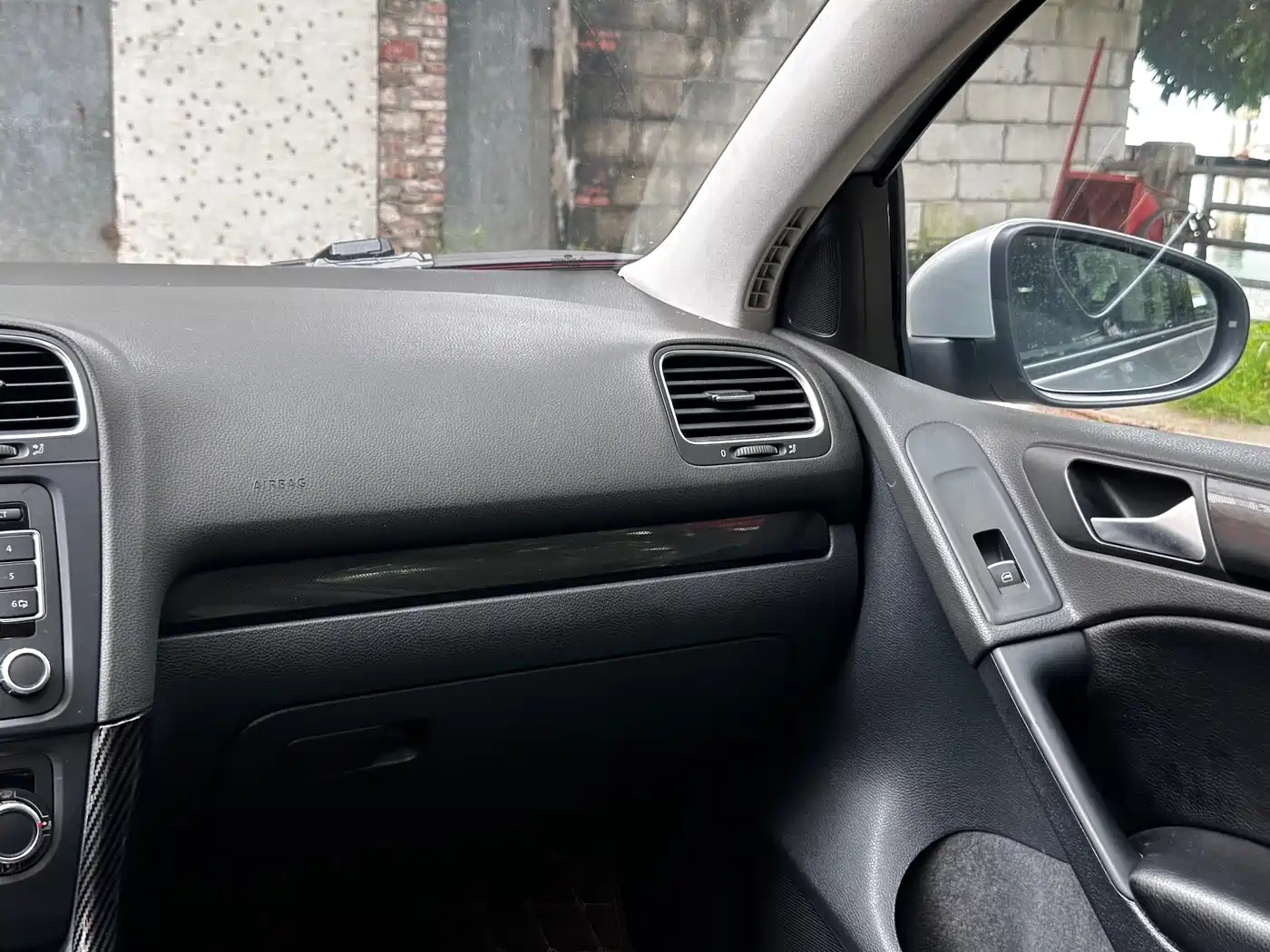 Volkswagen Golf 2010 2011 1.4TSI Auto Comfort