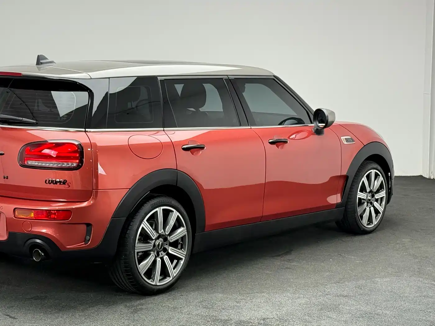 MINI CLUBMAN 2024 2023 Facelift 2.0T COOPER S Connoisseur
