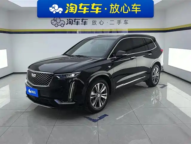 CADILLAC XT6