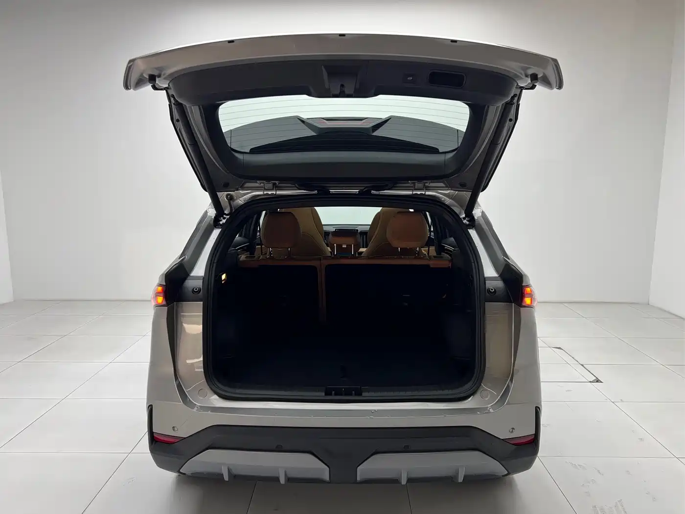 Geely Galaxy Galaxy L7 2025 2025 EM-i 115km Explorer Edition