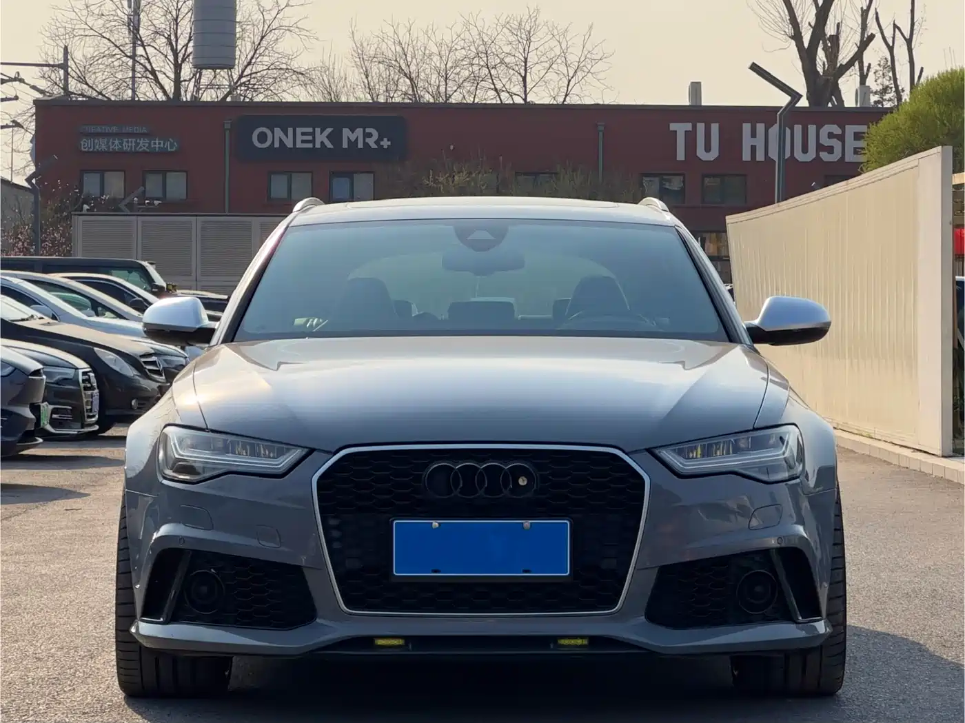 AUDI RS 6