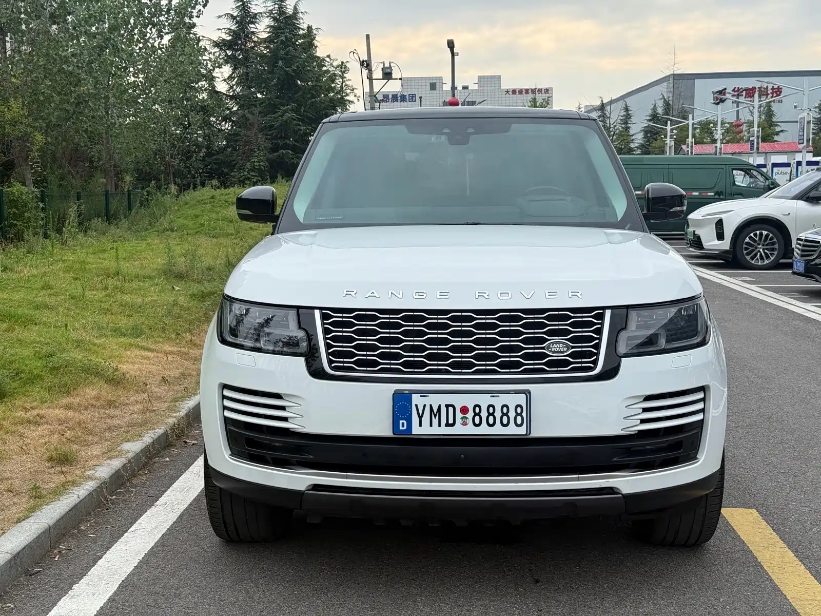 Фото 2 - Land Rover Range Rover