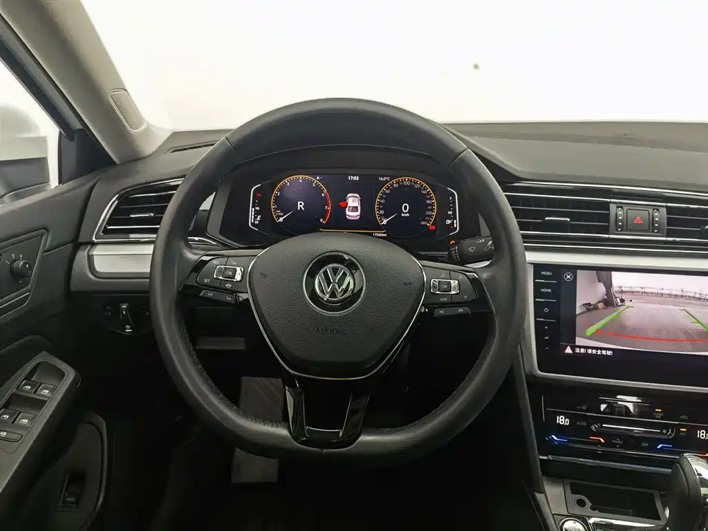 Volkswagen Lamando 2021 Facelift 280TSI DSG Comfort Edition фото 11