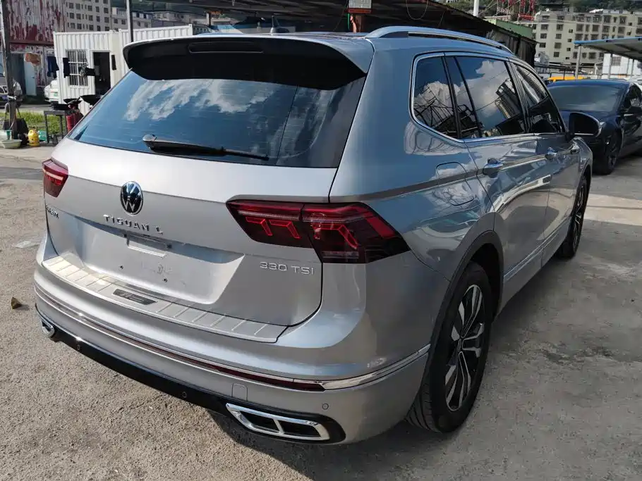 Фото 3 - Volkswagen Tiguan L