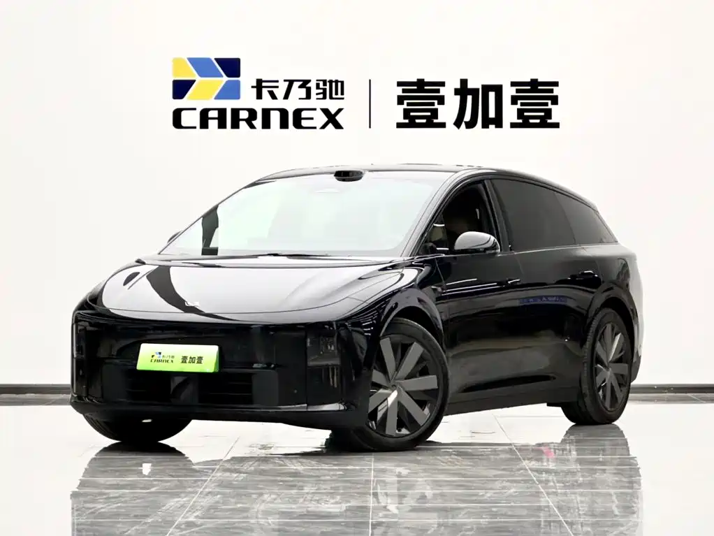 Li Auto i6 2025 4WD Base Model