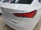 Photo 8 - Buick Verano