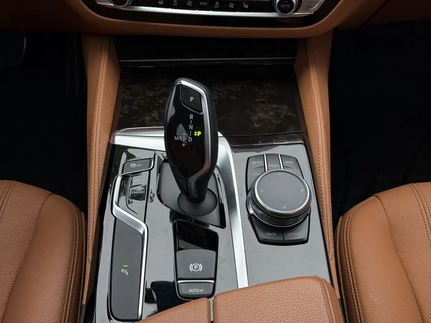 BMW 5 Series 2018 Facelift 530Li Leading M Sport Package фото 13