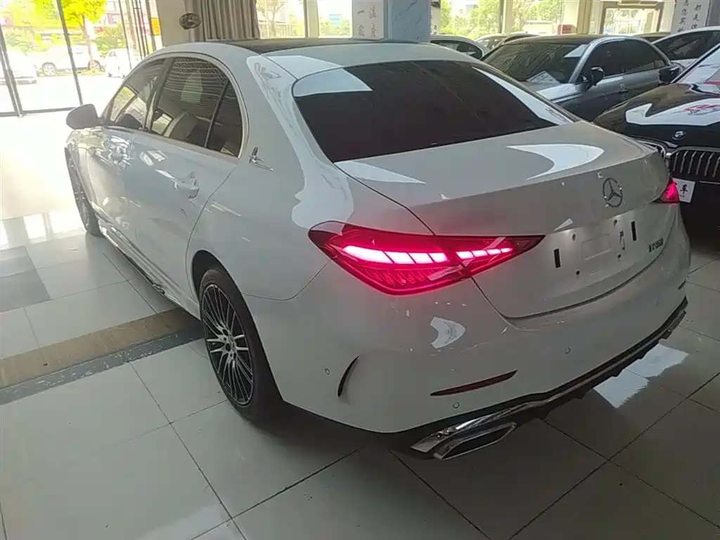 Mercedes-Benz C-Class 2024 Facelift C 260 L Sport фото 5