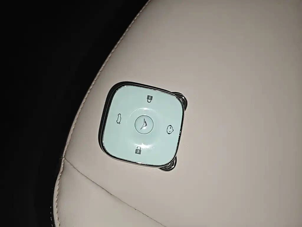 Cowin October 2024 2023 Model 301km Wind Chaser Edition